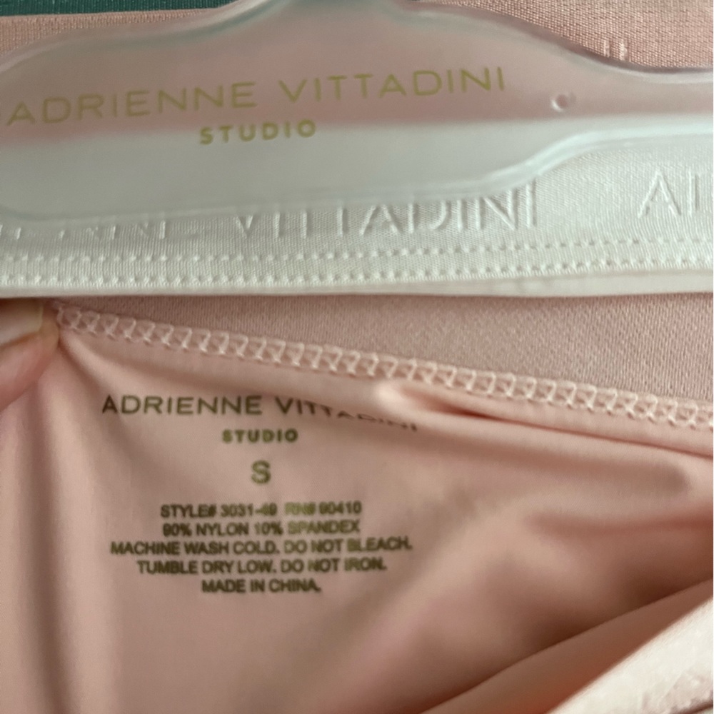 Adrienne Vittadini Silky Soft Laser Cut Tech Sealed No-Show 5 pc Panties set - Picture 8 of 8